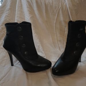 Steve Madden Elivate platform booties